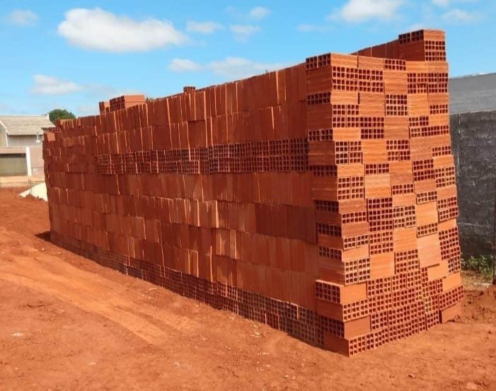 Tijolo 800 o milheiro